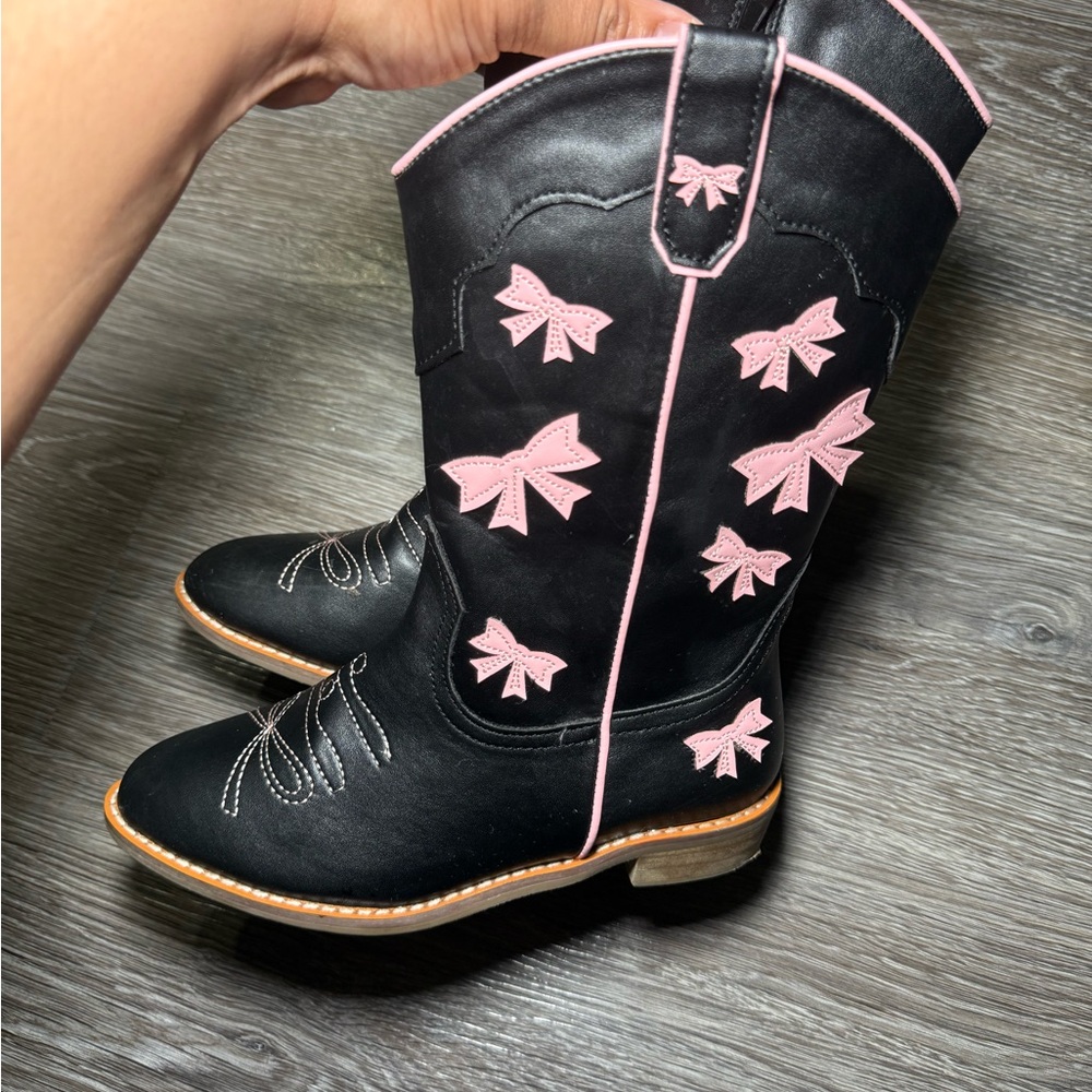 Lola & the Boys Black and Pink Cowgirl Boots